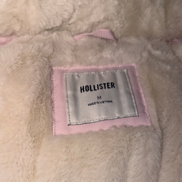 Hollister Light Pink Faux Fur Puffer Jacket w/Hood - Picture 6 of 6